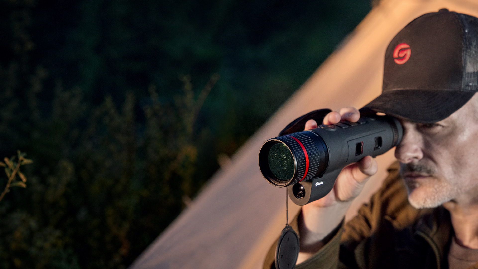 TJ LRF Zoom